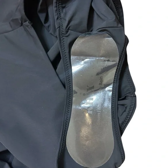 KNIX Sculpt Wrap One Piece Swimsuit- Black UPF 50- XL - Picture 10 of 13